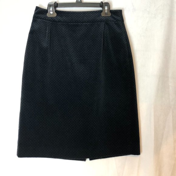 J. Crew Skirt Black Polka Dot Cotton Velvet Pencil Straight Back Vent Size 4